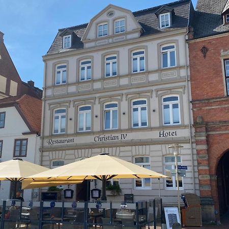 Hotel & Restaurant Christian IV Glückstadt エクステリア 写真
