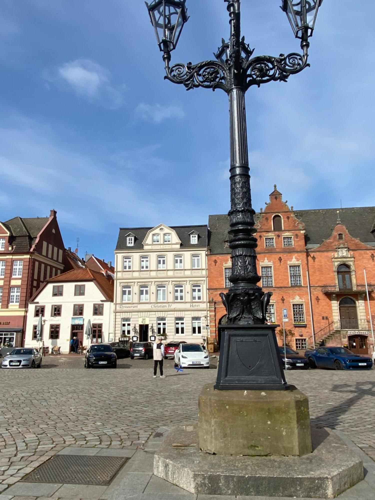 Hotel & Restaurant Christian IV Glückstadt エクステリア 写真